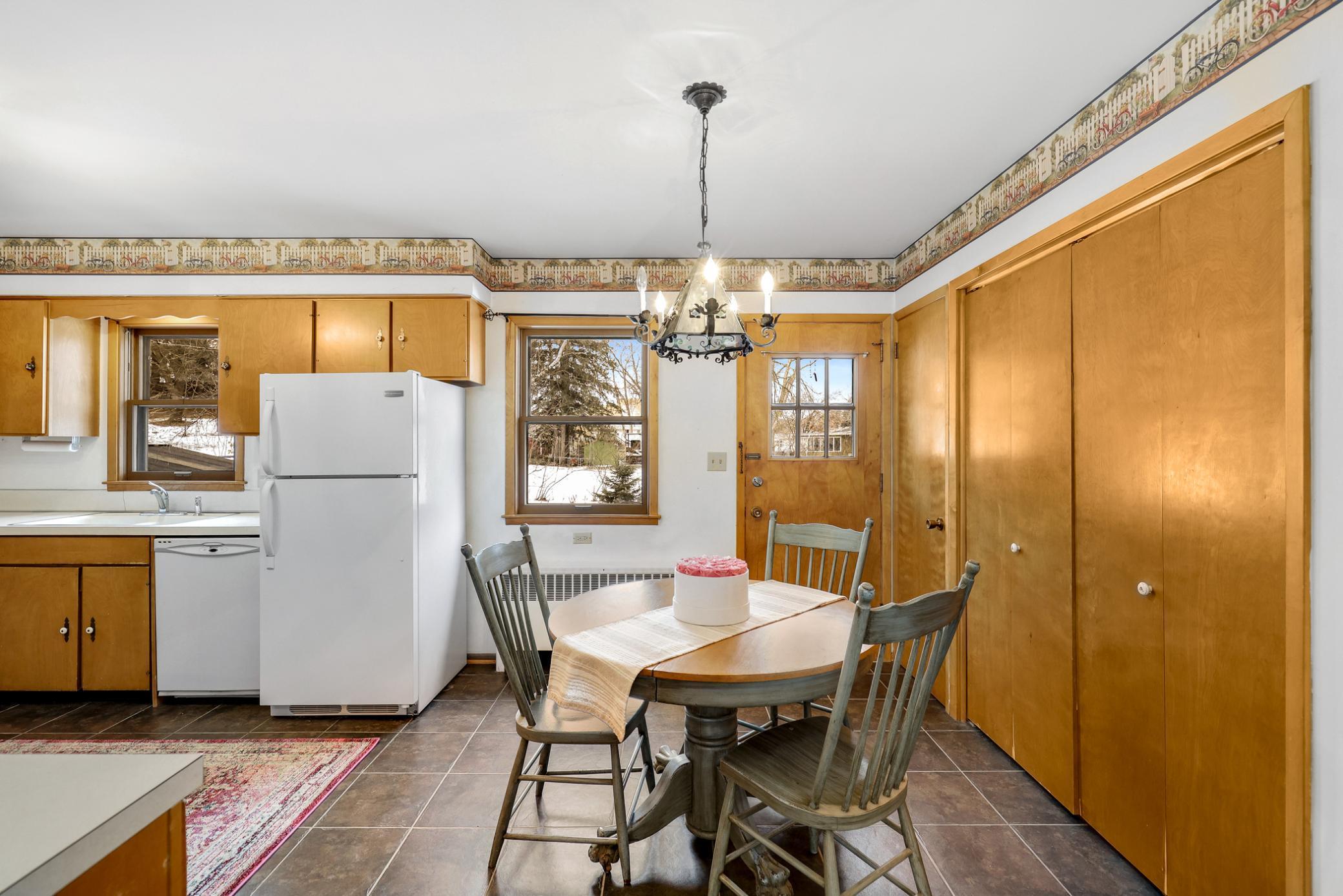 314 8th Avenue Southwest Faribault, MN 55021 - Photo 8 of 51