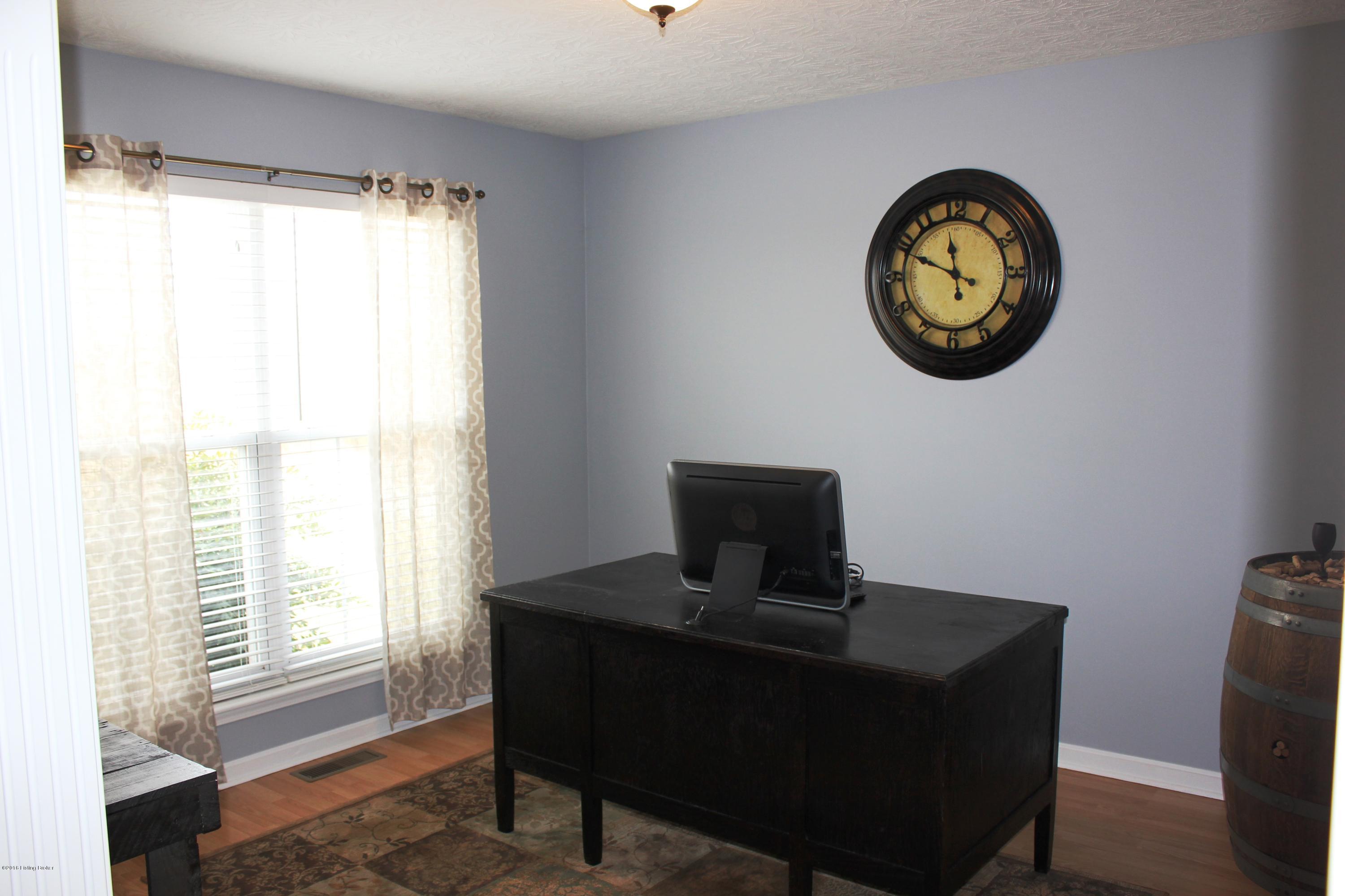 194 Silverview Road Smithfield, KY 40068 - Photo 16 of 58 031