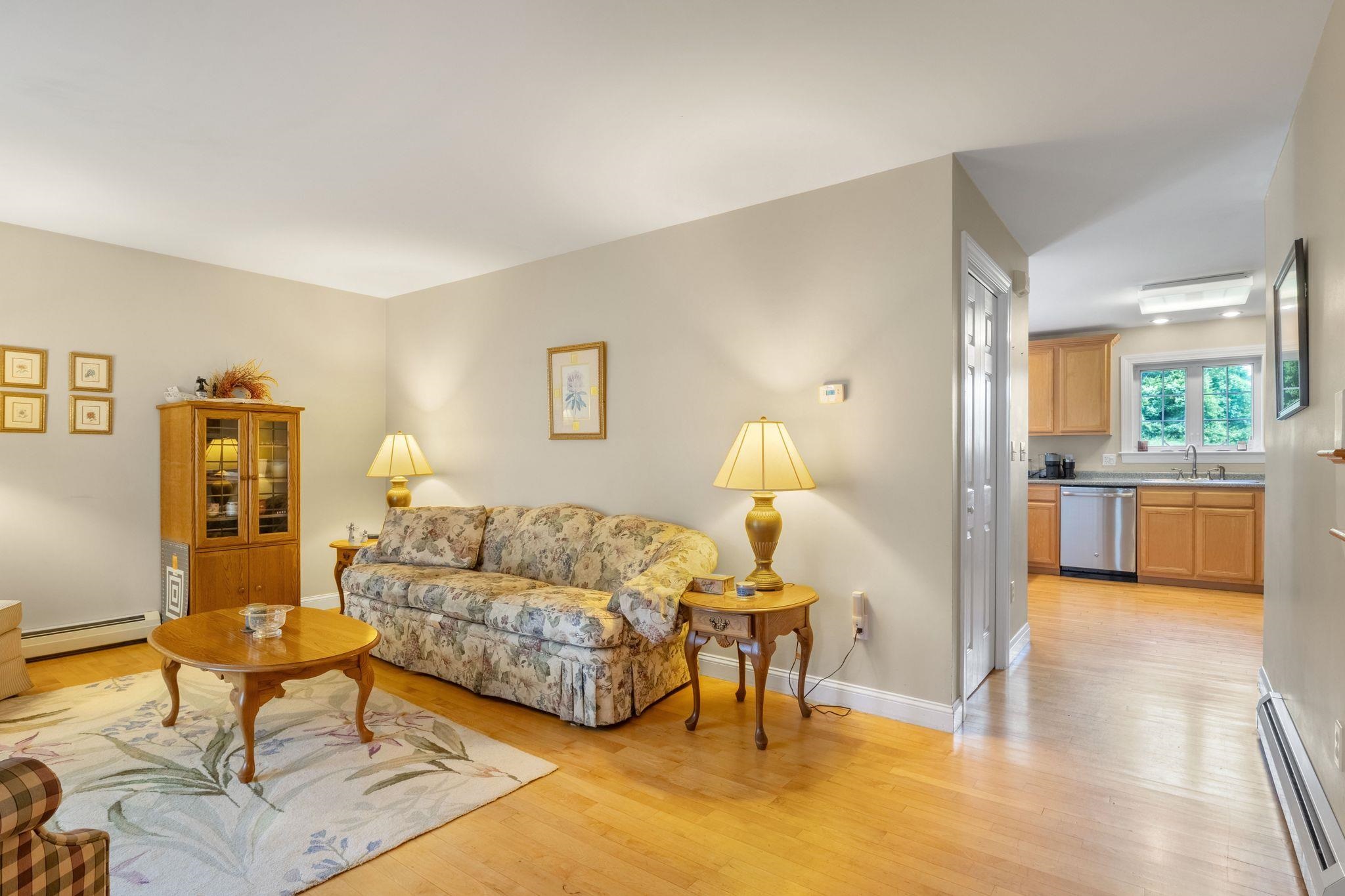 18 Morrison Lane Dover, NH 03820 - Photo 5 of 46