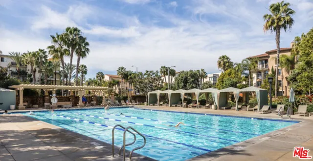 a view of a house with outdoor space