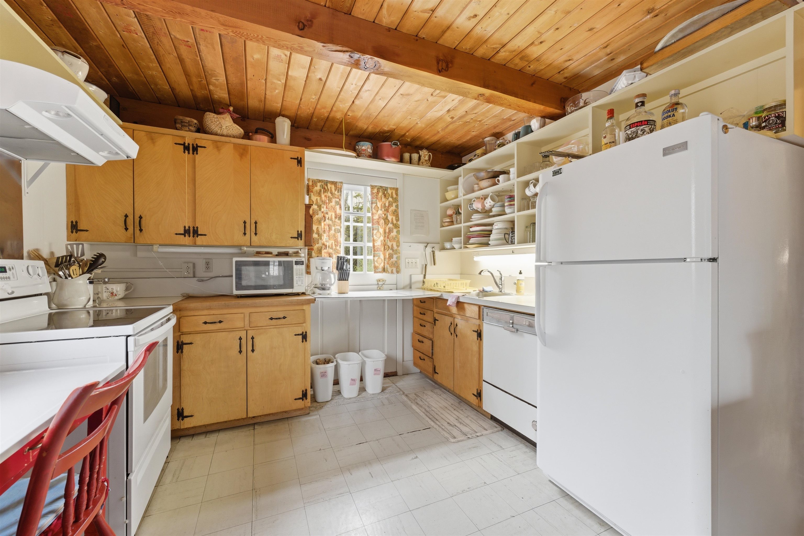 2936 Hapgood Pond Road Peru, VT 05152 - Photo 5 of 28