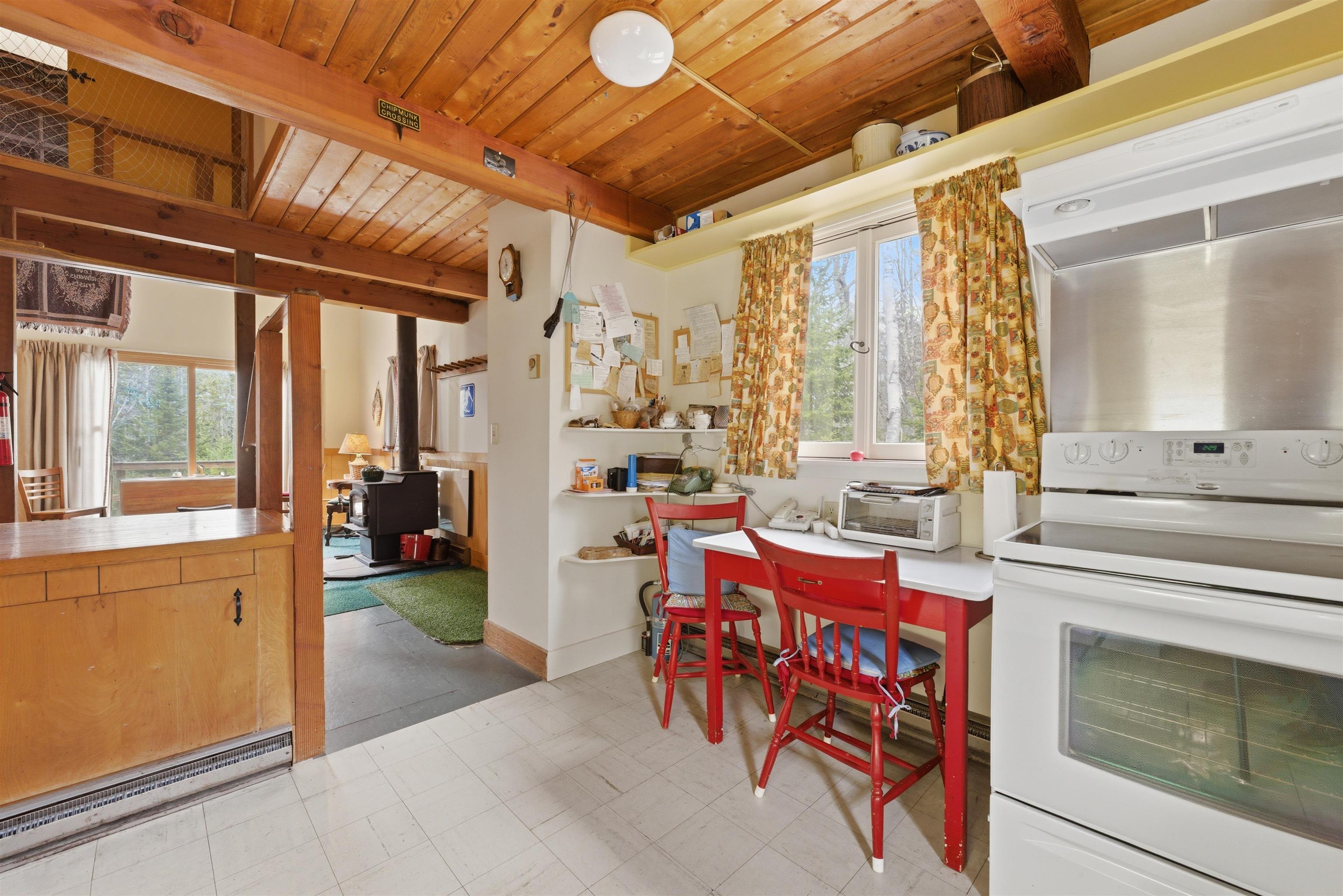 2936 Hapgood Pond Road Peru, VT 05152 - Photo 7 of 28