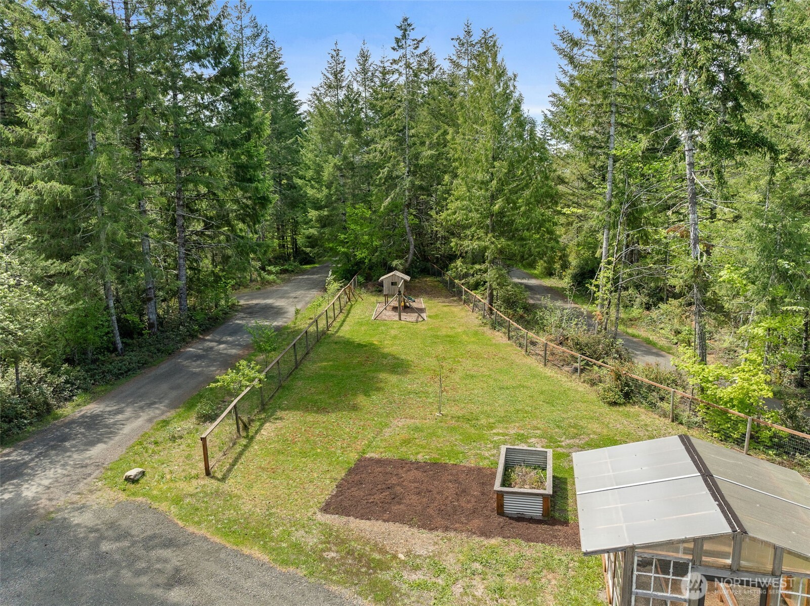 401 East Sunset Ridge Road Union, WA 98592 - Photo 5 of 37 a view of yard with swimming pool
