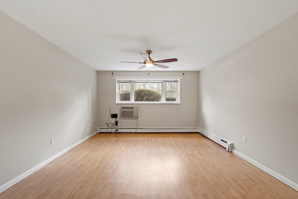 5 Colonial Drive, Unit 2 Andover, MA 01810 - Photo 3 of 17