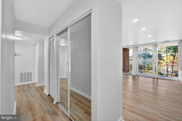 $2,100 | 8481 Greenbelt Road, Unit 201, Greenbelt, MD 20770