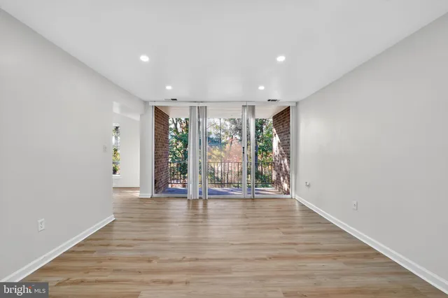 $2,100 | 8481 Greenbelt Road, Unit 201, Greenbelt, MD 20770