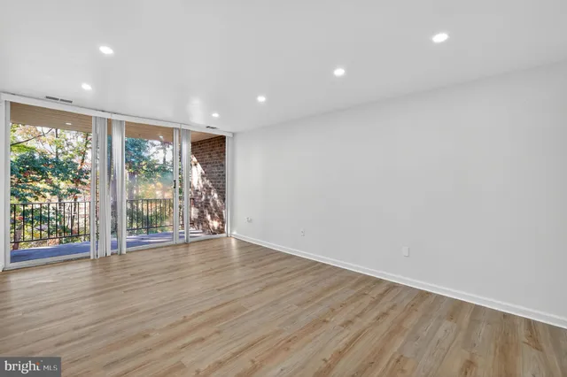 $2,100 | 8481 Greenbelt Road, Unit 201, Greenbelt, MD 20770