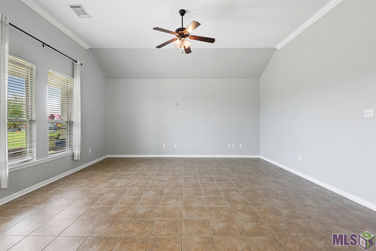 42316 Devall Road Prairieville, LA 70769 - Photo 3 of 12 Gallery Image 3