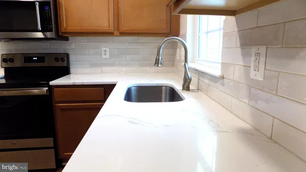 $675,000 | 6981 Linden Avenue, Elkridge, MD 21075