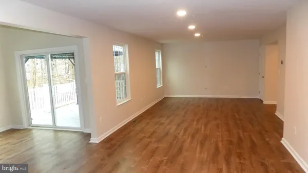 $675,000 | 6981 Linden Avenue, Elkridge, MD 21075