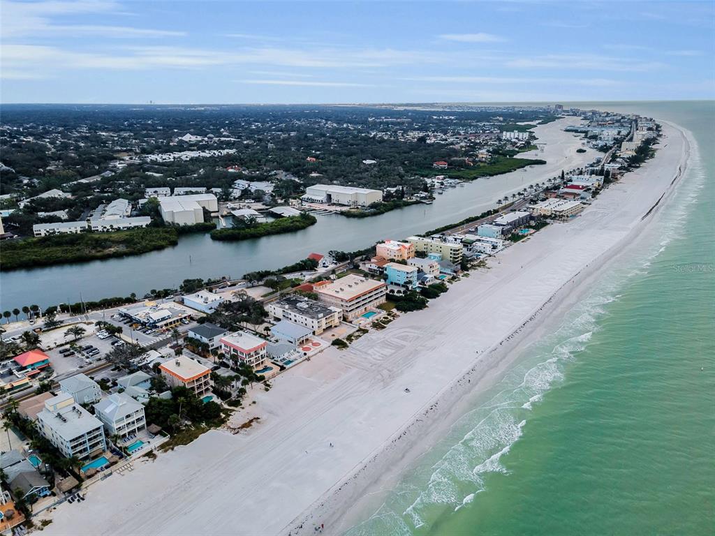 204 Gulf Boulevard Indian Rocks Beach, FL 33785 - Photo 67 of 72