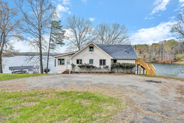 $1,600,000 | 1154 Acorn Drive, Moneta, VA 24121