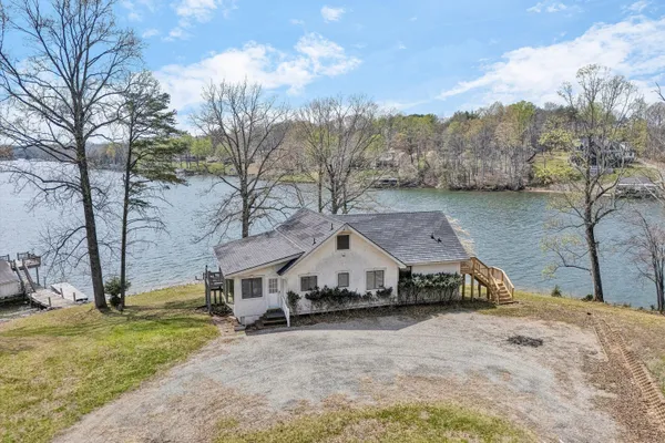 $1,600,000 | 1154 Acorn Drive, Moneta, VA 24121