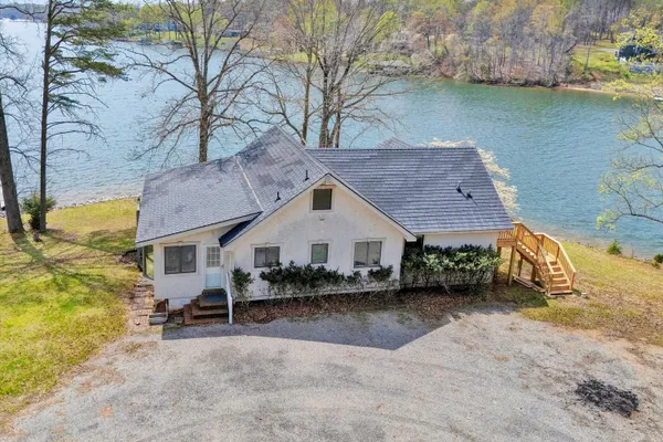 $1,600,000 | 1154 Acorn Drive, Moneta, VA 24121