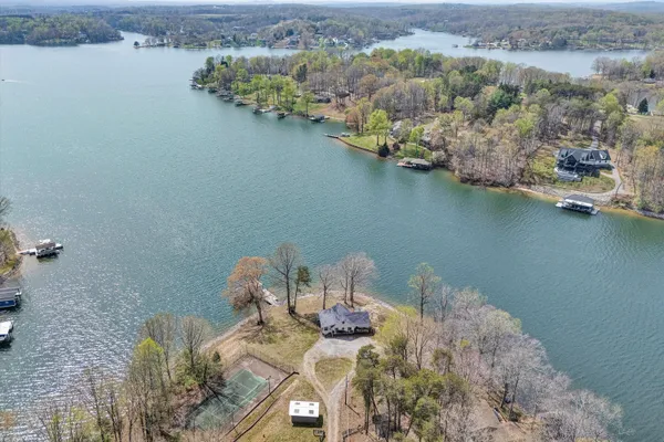 $1,600,000 | 1154 Acorn Drive, Moneta, VA 24121