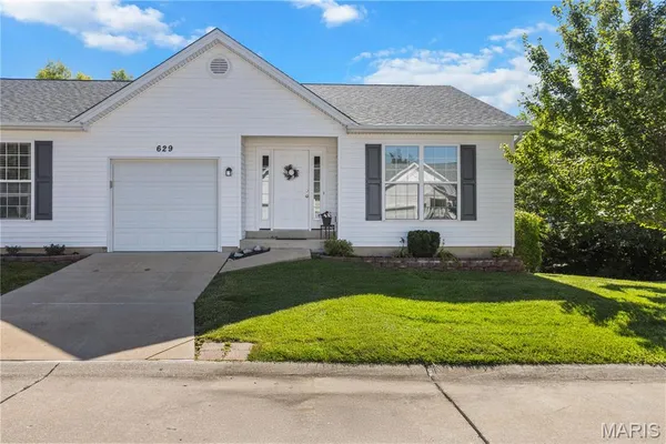 $176,500 | 629 Pacific Estates Drive, Pacific, MO 63069
