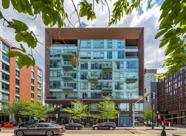 $1,350,000 | 32 Traveler Street, Unit 304, Boston, MA 02118