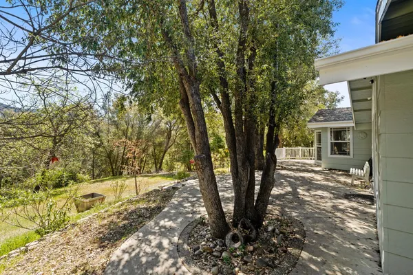 a house view with a yard