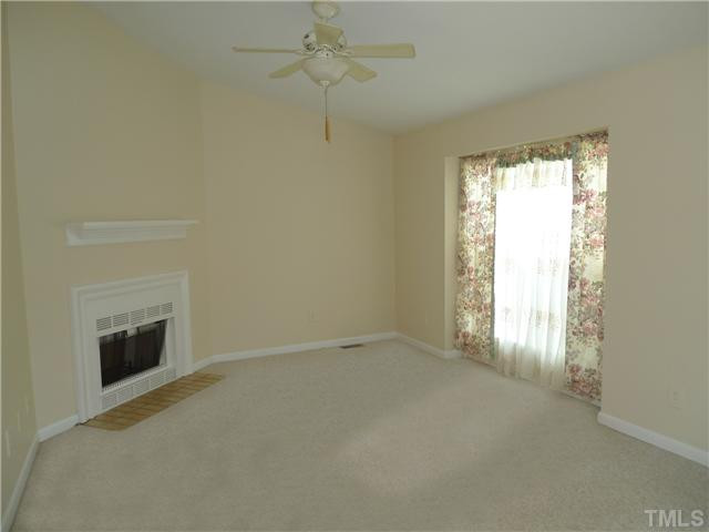 6018 Farm Gate Road Raleigh, NC 27606 - Photo 2 of 6 Den/Family/Great Room