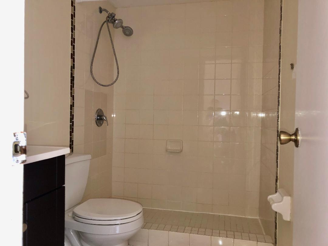 156 Riviera Circle, Unit 183 Weston, FL 33326 - Photo 9 of 22 thumbnail (15)