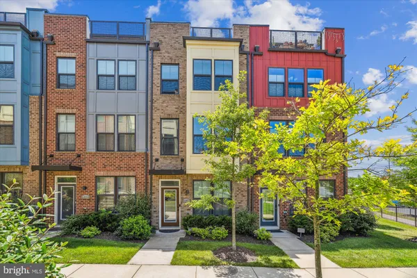 $550,000 | 6102 Chronicle Street, Hyattsville, MD 20782