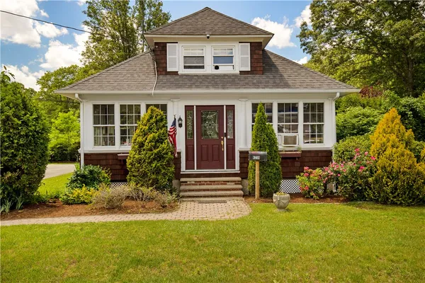 $3,500 | 6239 Post Road, North Kingstown, RI 02852