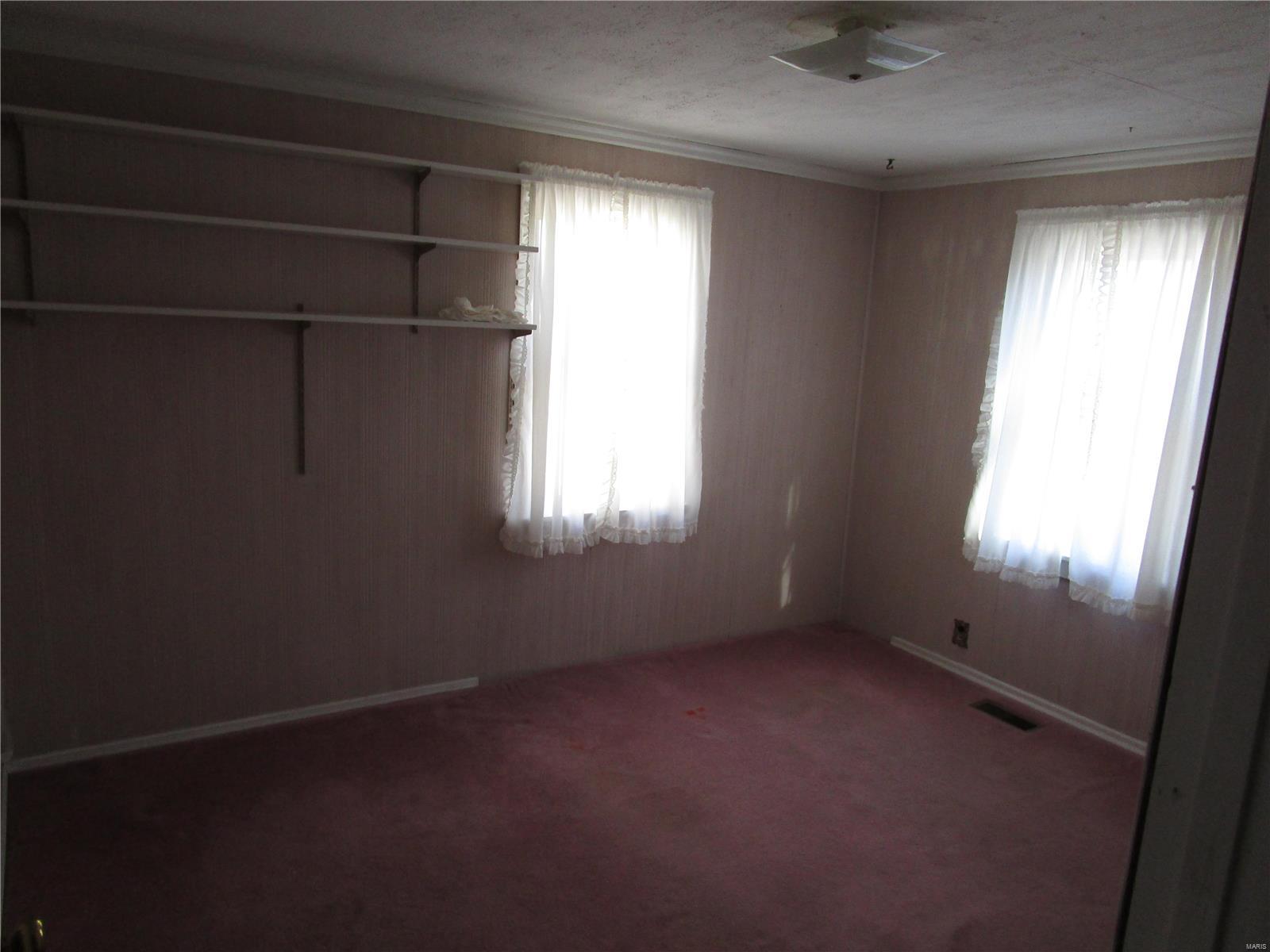 518 Solomon Street Chester, IL 62233 - Photo 15 of 19 Gallery Image 15