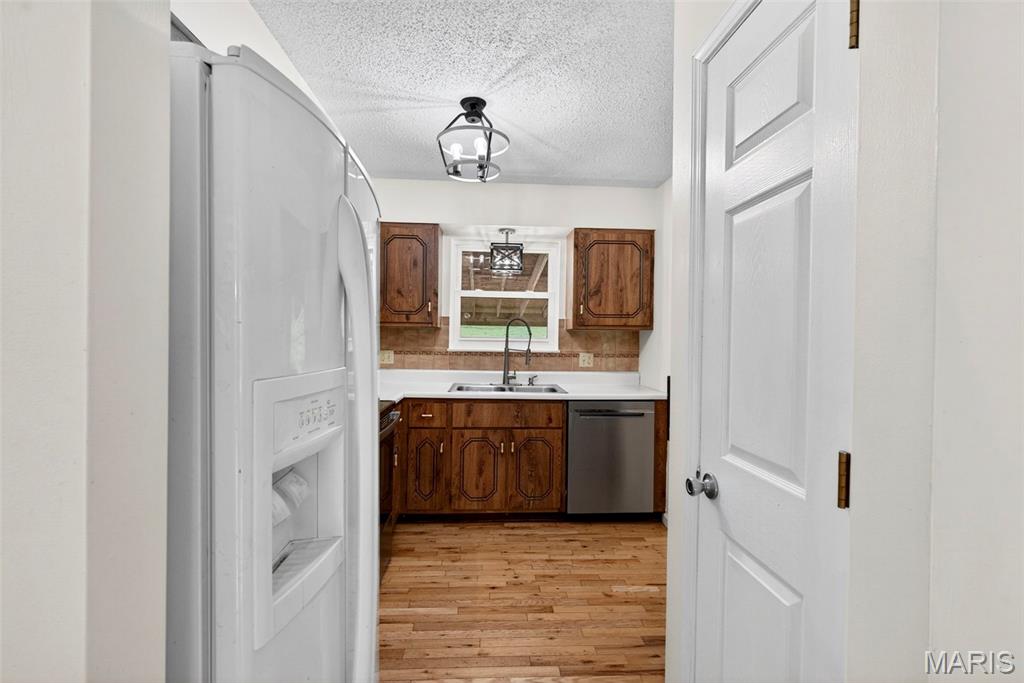 2673 Cathy Ann Drive High Ridge, MO 63049 - Photo 14 of 48