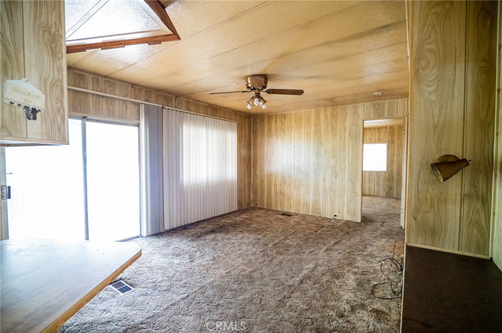 1439 Ridgemont Way Corona, CA 92882 - Photo 9 of 17 a view of entryway