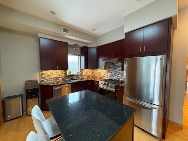 $2,800 | 139 Main Street, Unit B, Gloucester, MA 01930