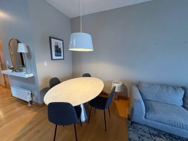 $2,800 | 139 Main Street, Unit B, Gloucester, MA 01930