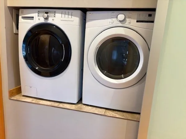 $2,800 | 139 Main Street, Unit B, Gloucester, MA 01930