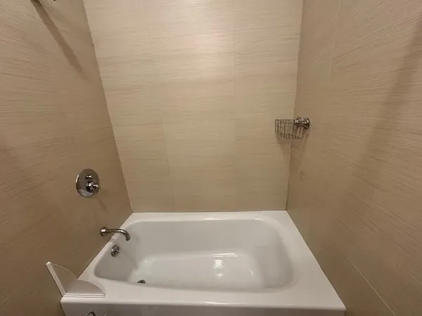 $2,800 | 139 Main Street, Unit B, Gloucester, MA 01930