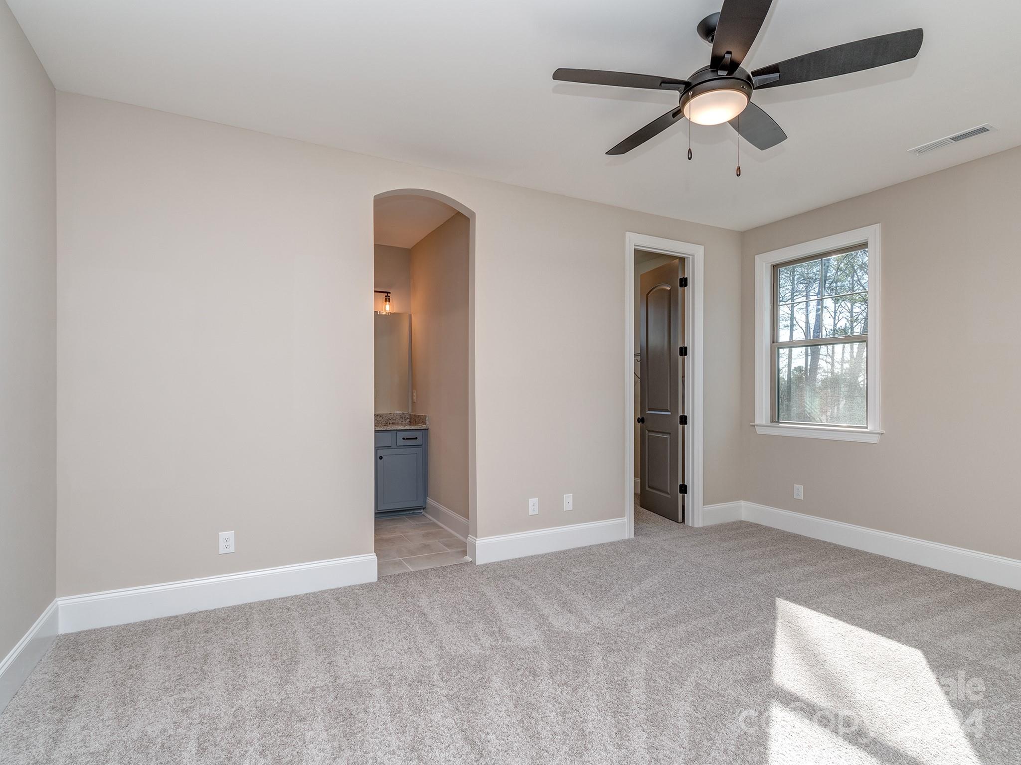 16830 Harbor View Road Charlotte, NC 28278 - Photo 31 of 48 Gallery Image 31