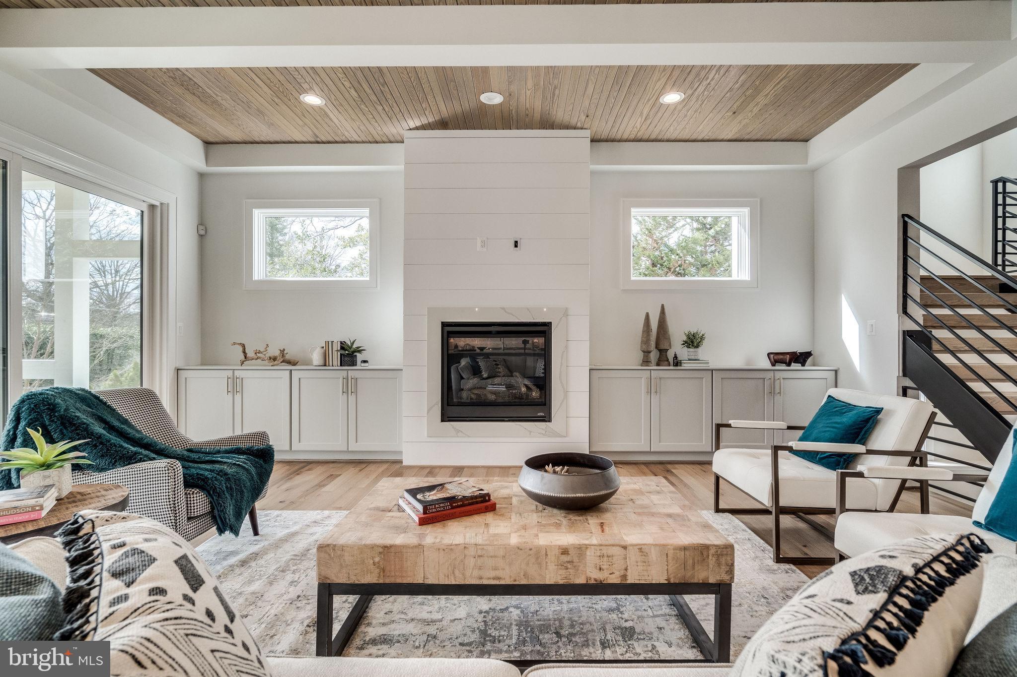 2207 Windsor Road Alexandria, VA 22307 - Photo 15 of 61 Gallery Image 15