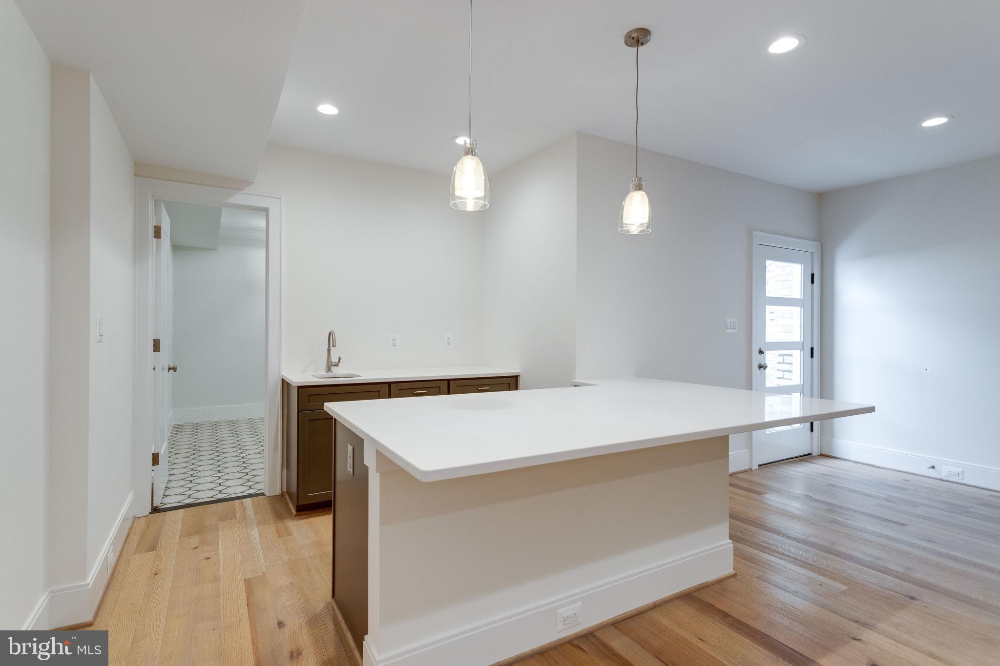 2207 Windsor Road Alexandria, VA 22307 - Photo 54 of 61 Gallery Image 54