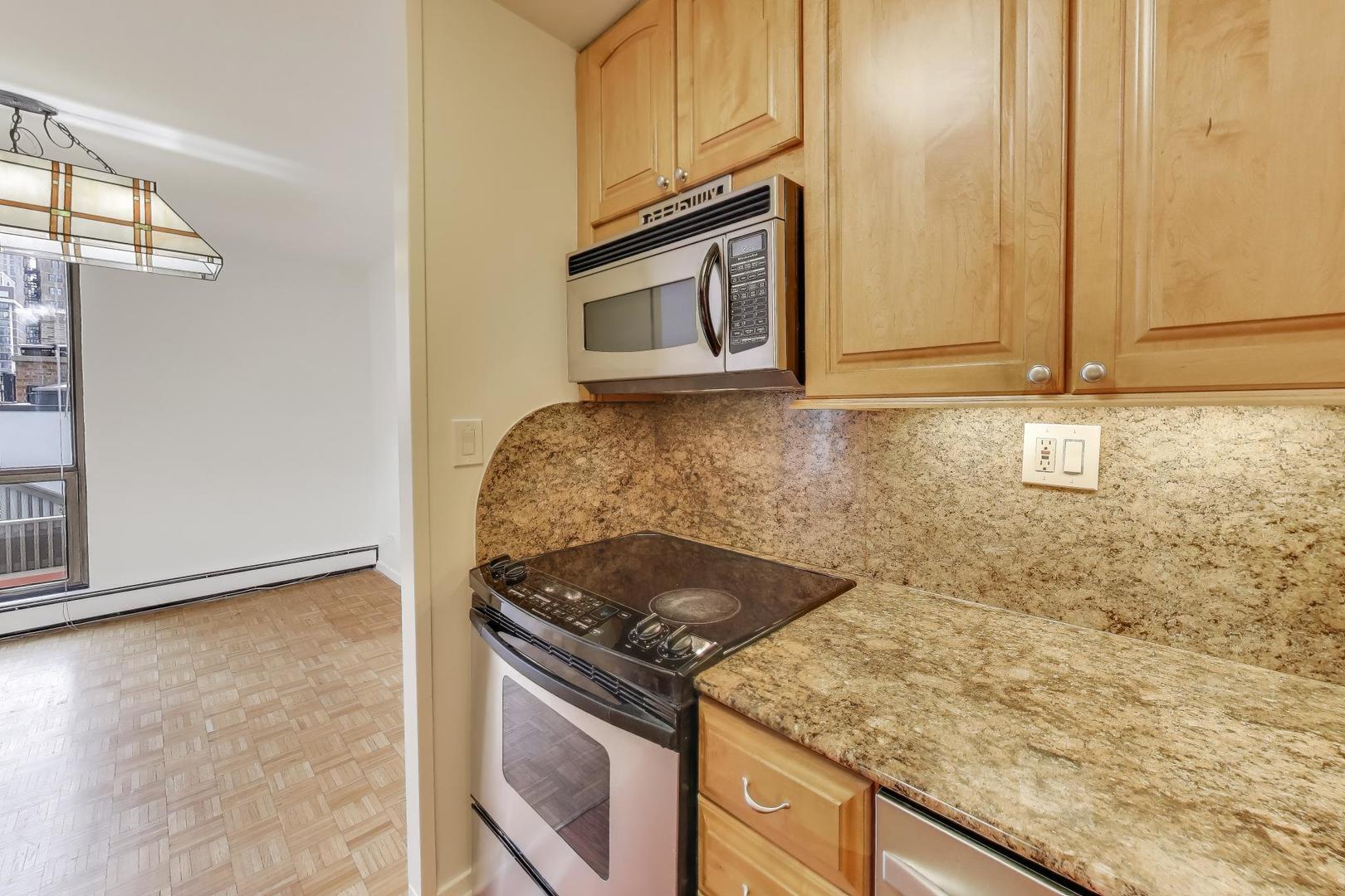 1310 North Ritchie Court, Unit 5C Chicago, IL 60610 - Photo 14 of 34