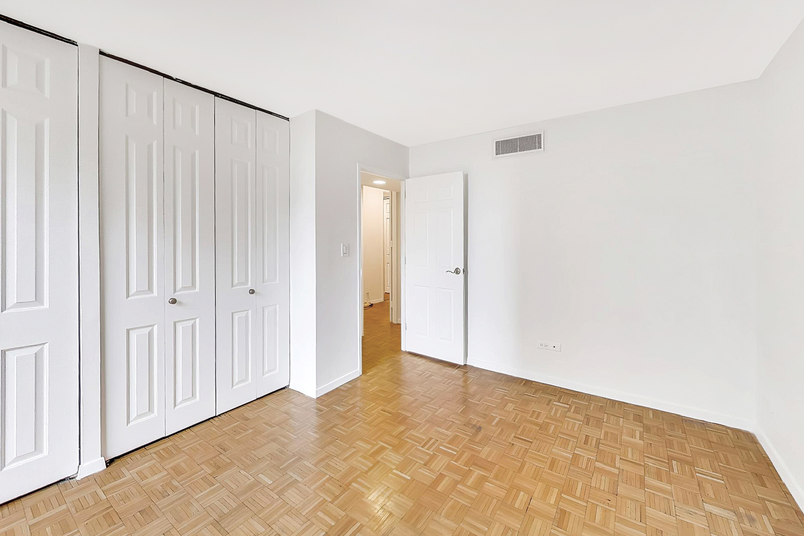 1310 North Ritchie Court, Unit 5C Chicago, IL 60610 - Photo 27 of 34