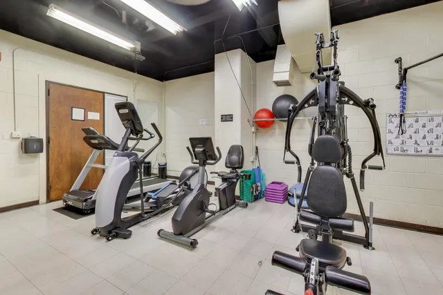 a picture of a bench in the floor