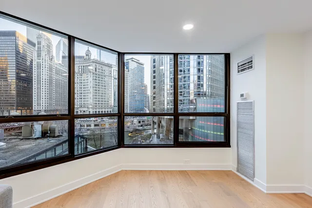 $2,700 | 405 North Wabash Avenue, Unit 207, Chicago, IL 60611