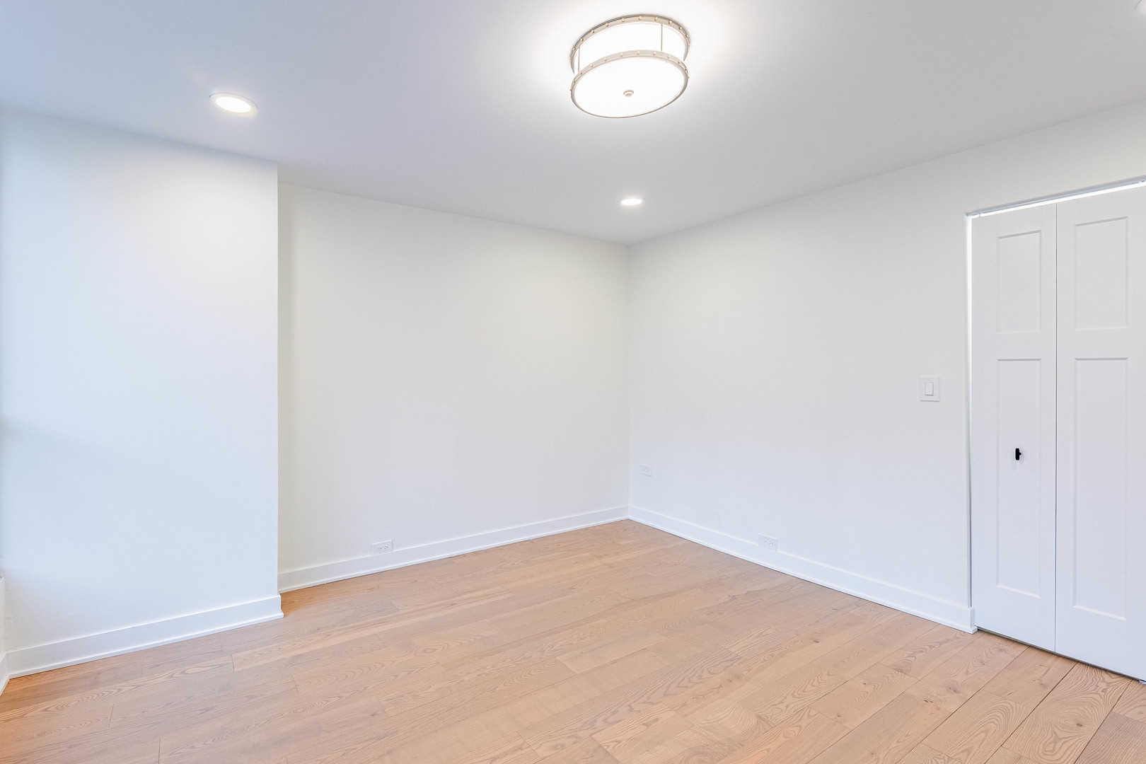 405 North Wabash Avenue, Unit 207 Chicago, IL 60611 - Photo 19 of 30