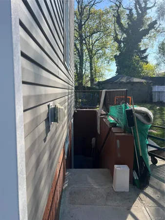 $1,399,900 | 189-20 117th Road | St. Albans