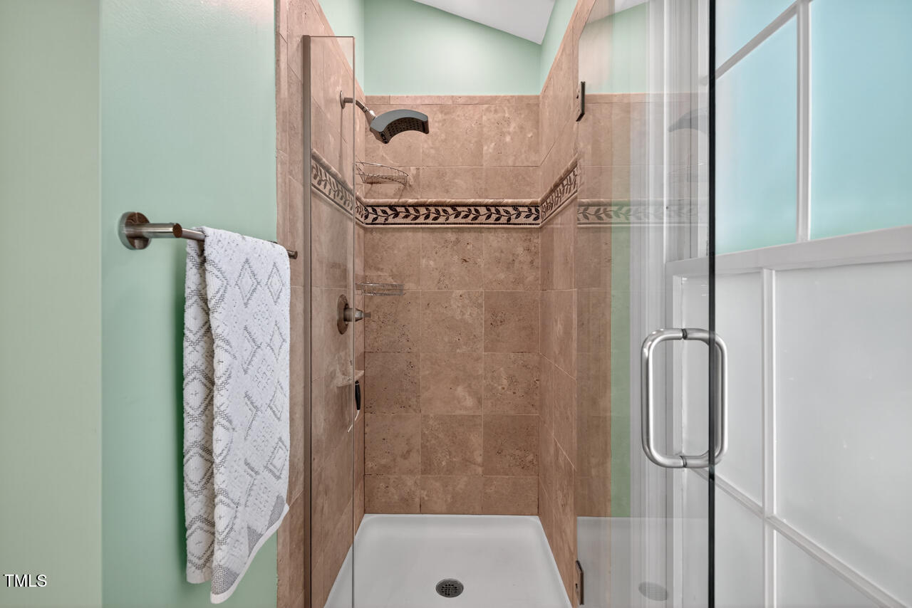 123 Weatherhill Point Carrboro, NC 27510 - Photo 10 of 25 a bathroom with a shower and a sink