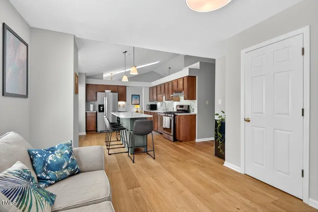 $500,000 | 123 Weatherhill Point, Carrboro, NC 27510