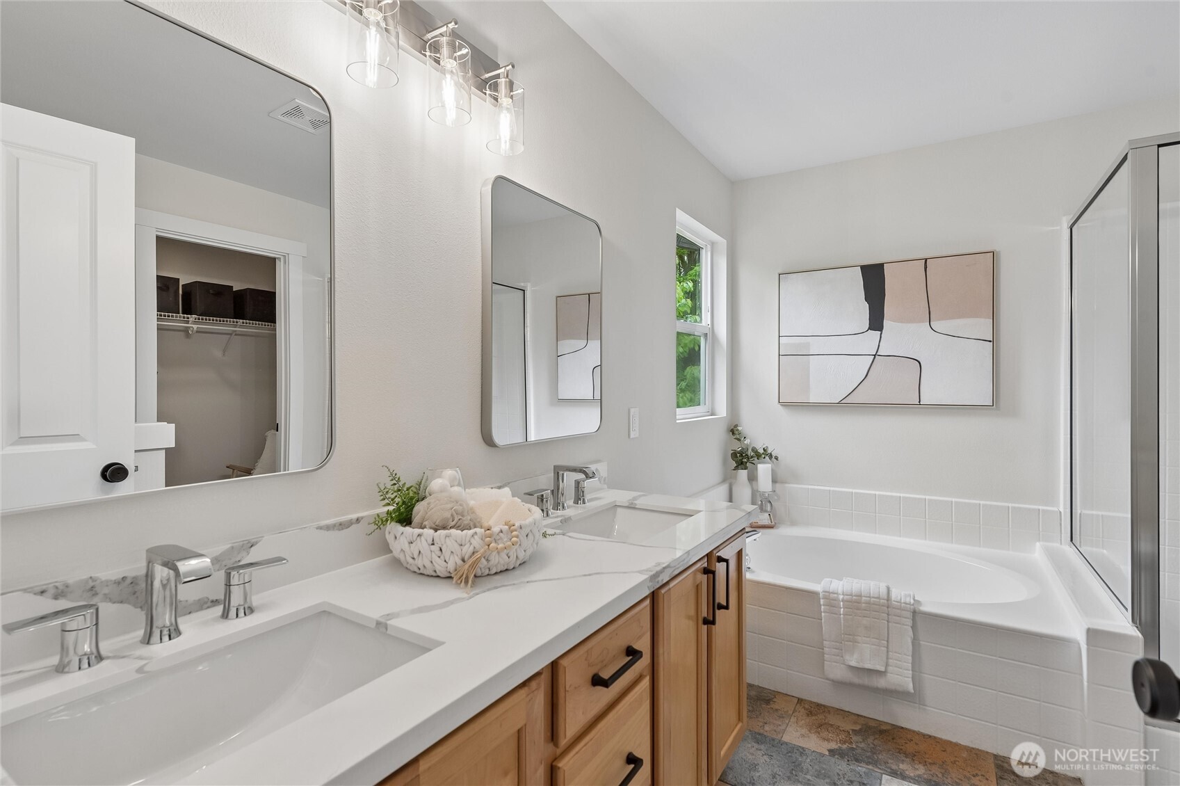 9237 Northeast 173rd Place Bothell, WA 98011 - Photo 15 of 25