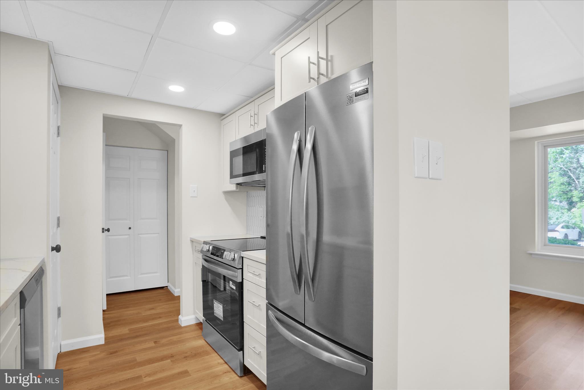 301 Village Walk, Unit 301 Exton, PA 19341 - Photo 10 of 31 Kitchen