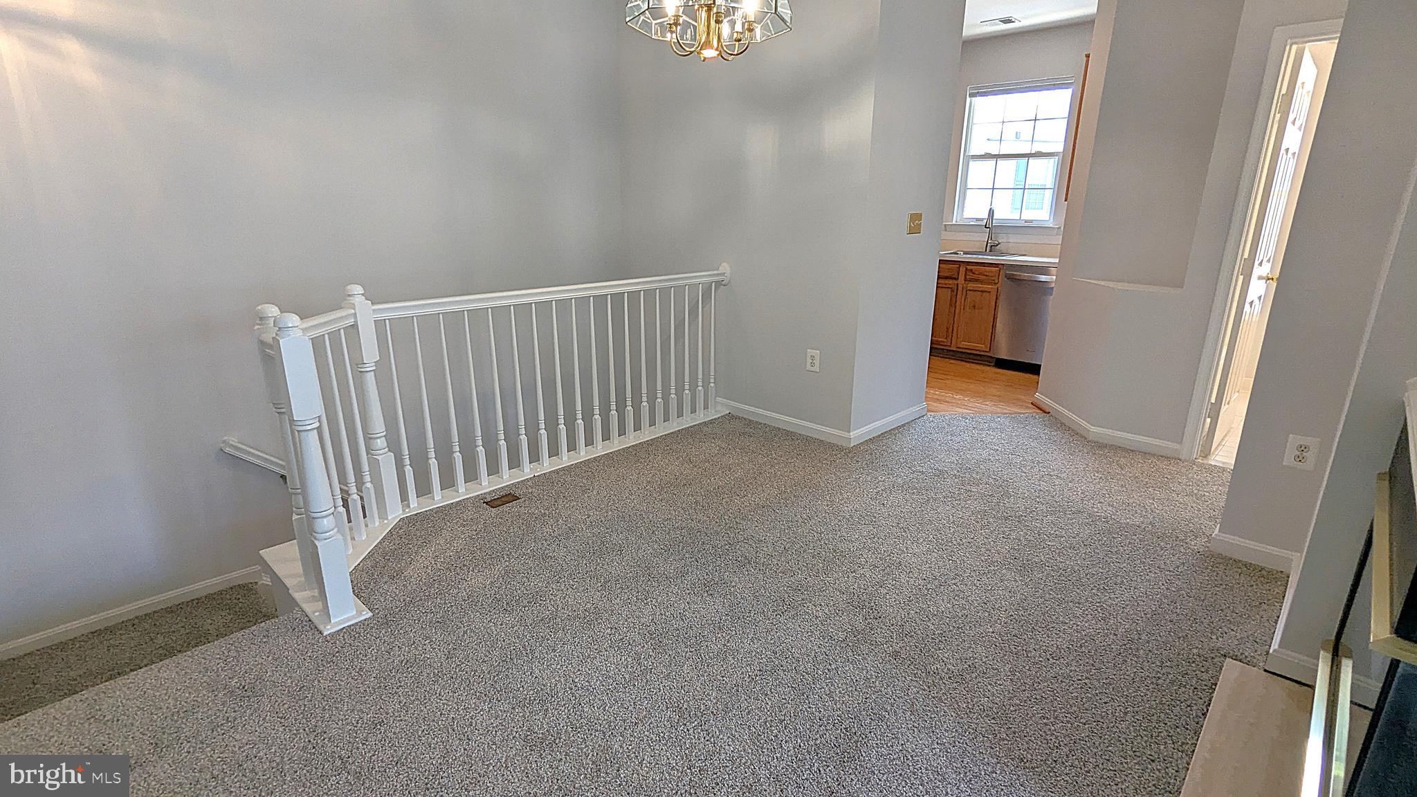 11405 Windleaf Court, Unit 30 Reston, VA 20194 - Photo 9 of 40 Gallery Image 9