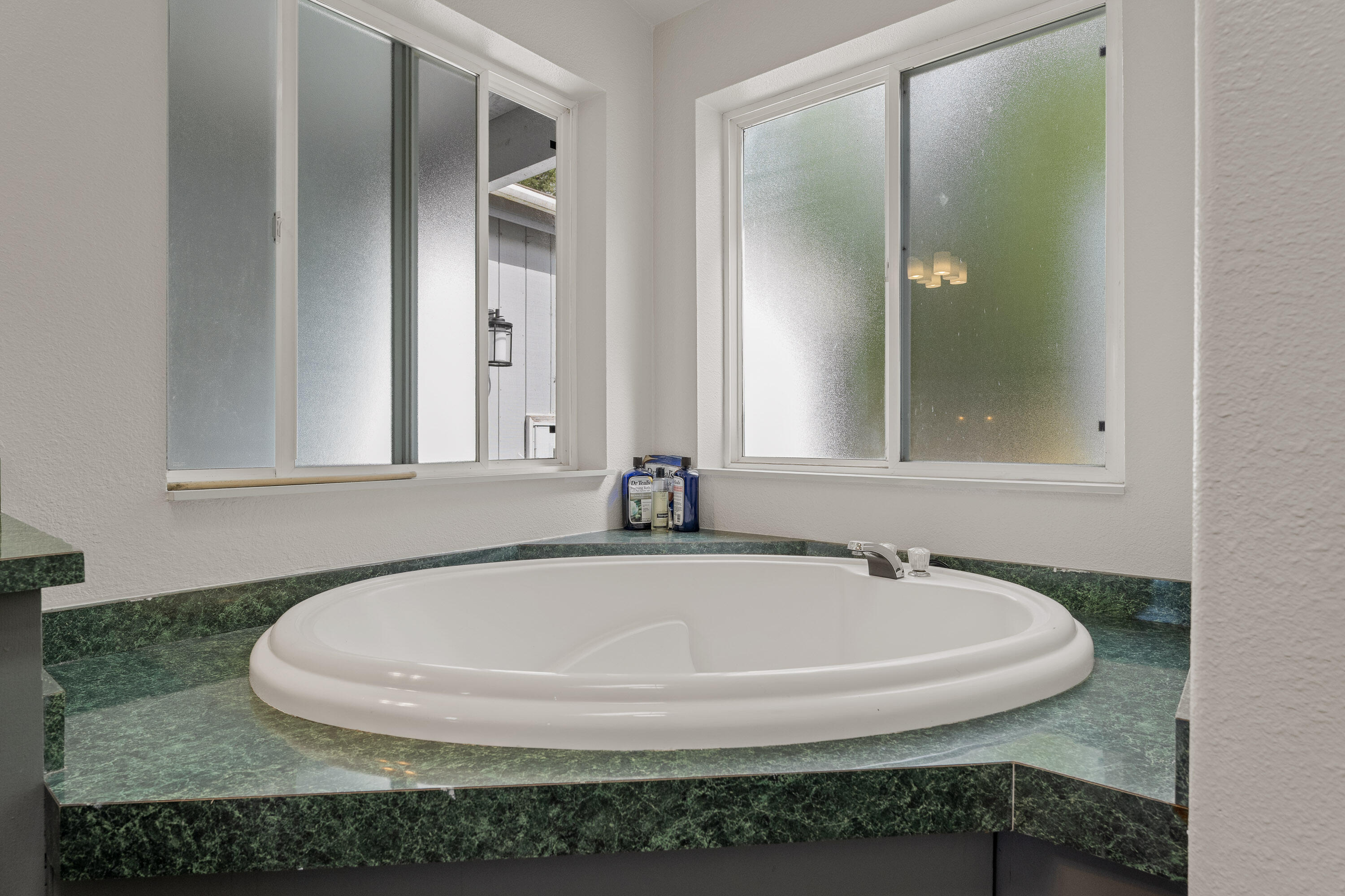 96295 Alder Ridge Road Brookings, OR 97415 - Photo 20 of 51 INT (28 of 29)