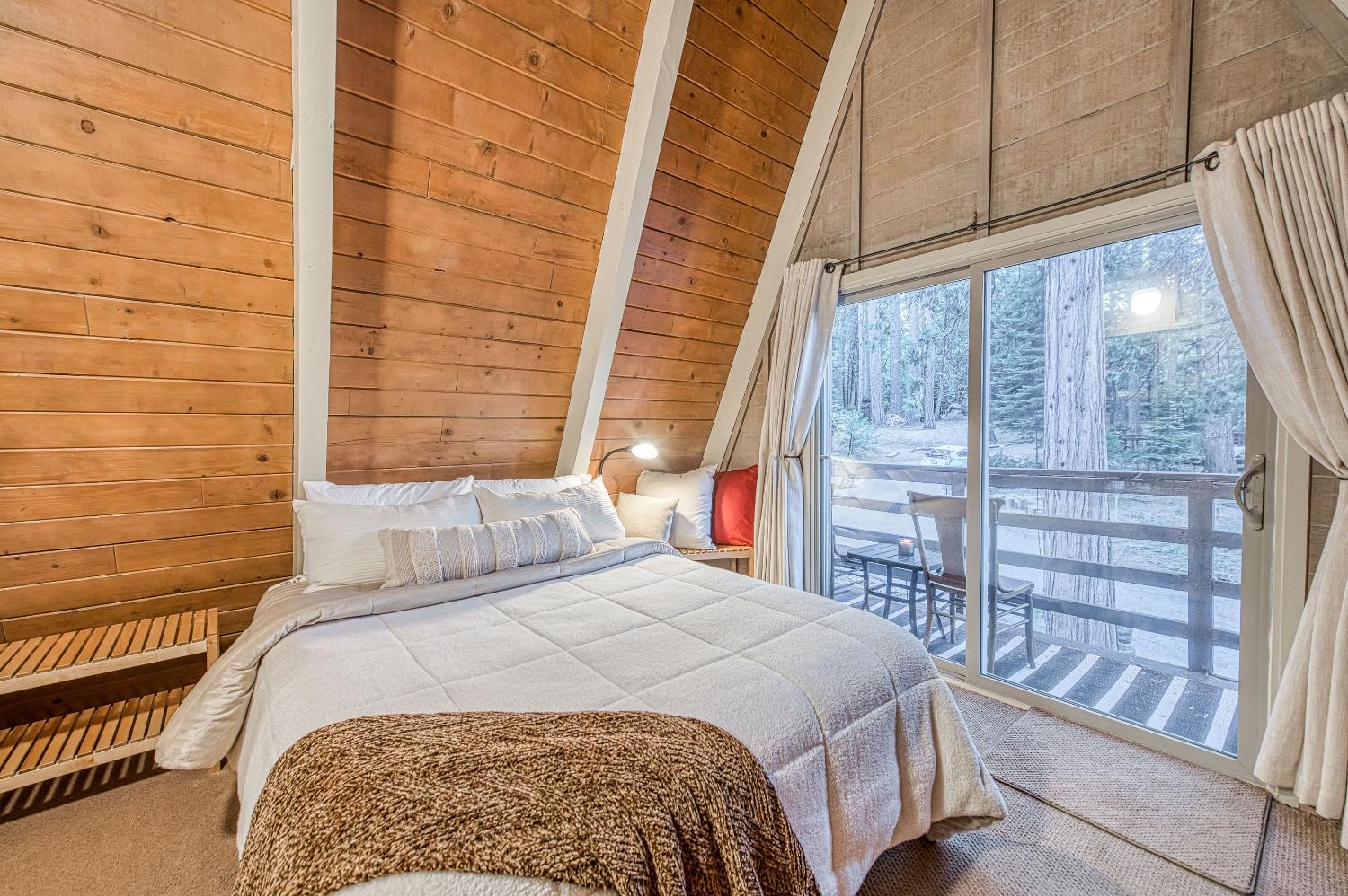 41770 Saddleback Road Shaver Lake, CA 93664 - Photo 18 of 44