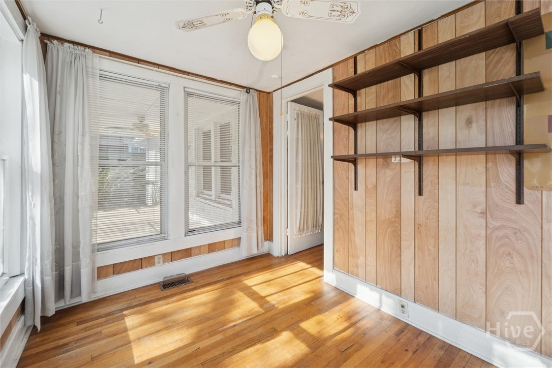 742 East Park Avenue Savannah, GA 31401 - Photo 18 of 41